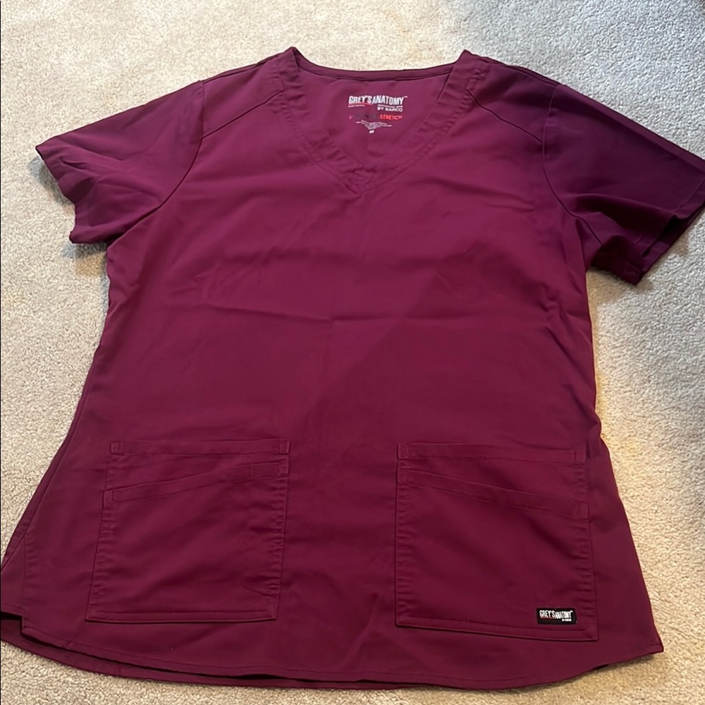 Grey's Anatomy Women's Short Sleeve V-Neck Stretch Scrub Top!